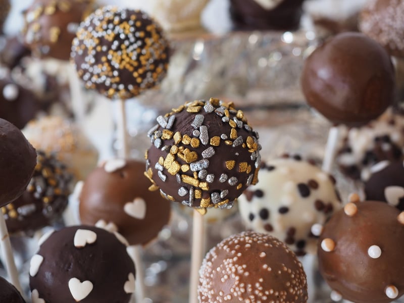 Starlight Cake Pops